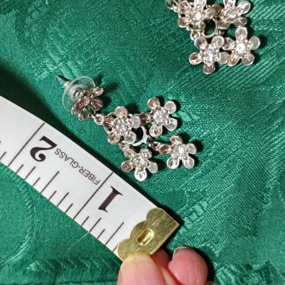 Vintage Silver Floral Dangle Earrings With Crystal Centers - Picture 5 of 9